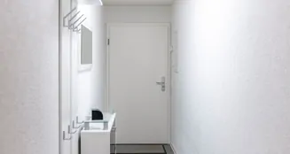 von_poll_real_estate_property_25429170_image_2