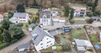 von_poll_real_estate_property_25429180_image_0