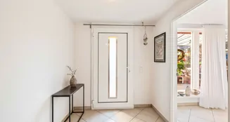 von_poll_real_estate_property_26429010_image_3