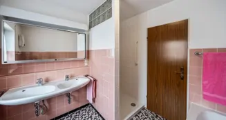 von_poll_real_estate_property_26429005_image_11