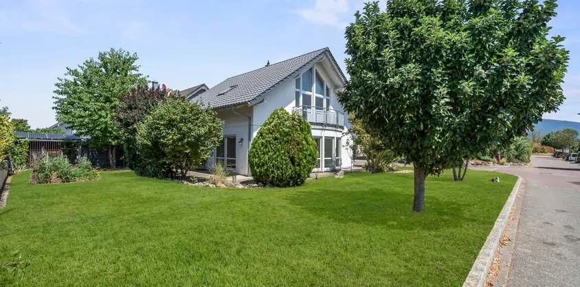 von Poll Immobilien GmbH