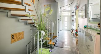 von_poll_real_estate_property_25001132_image_1