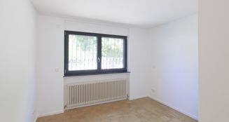 von_poll_real_estate_property_25001131_image_4