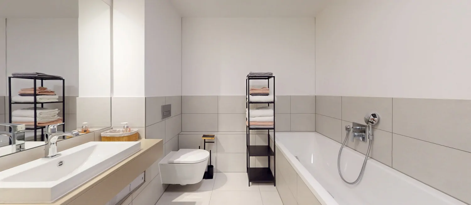 Badezimmer Ansicht I