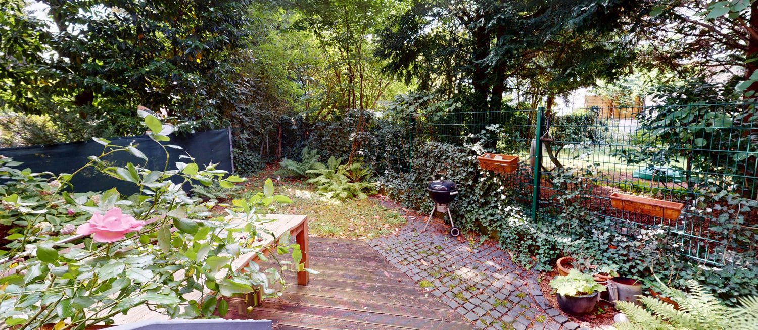 Garten Ansicht I