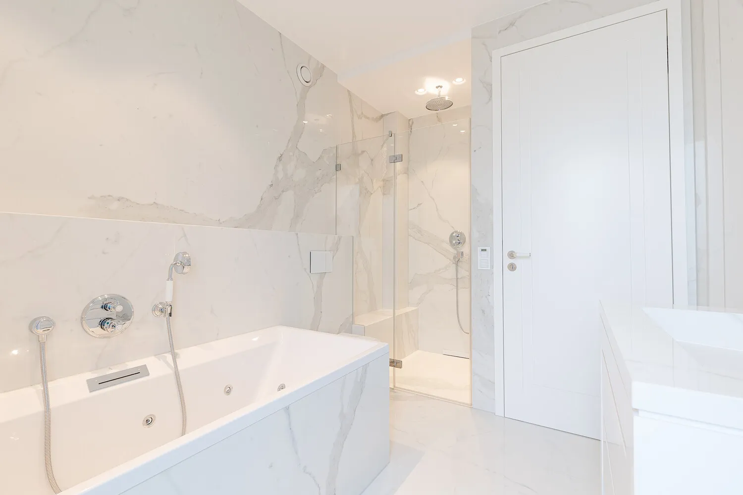 Badezimmer II Ansicht II