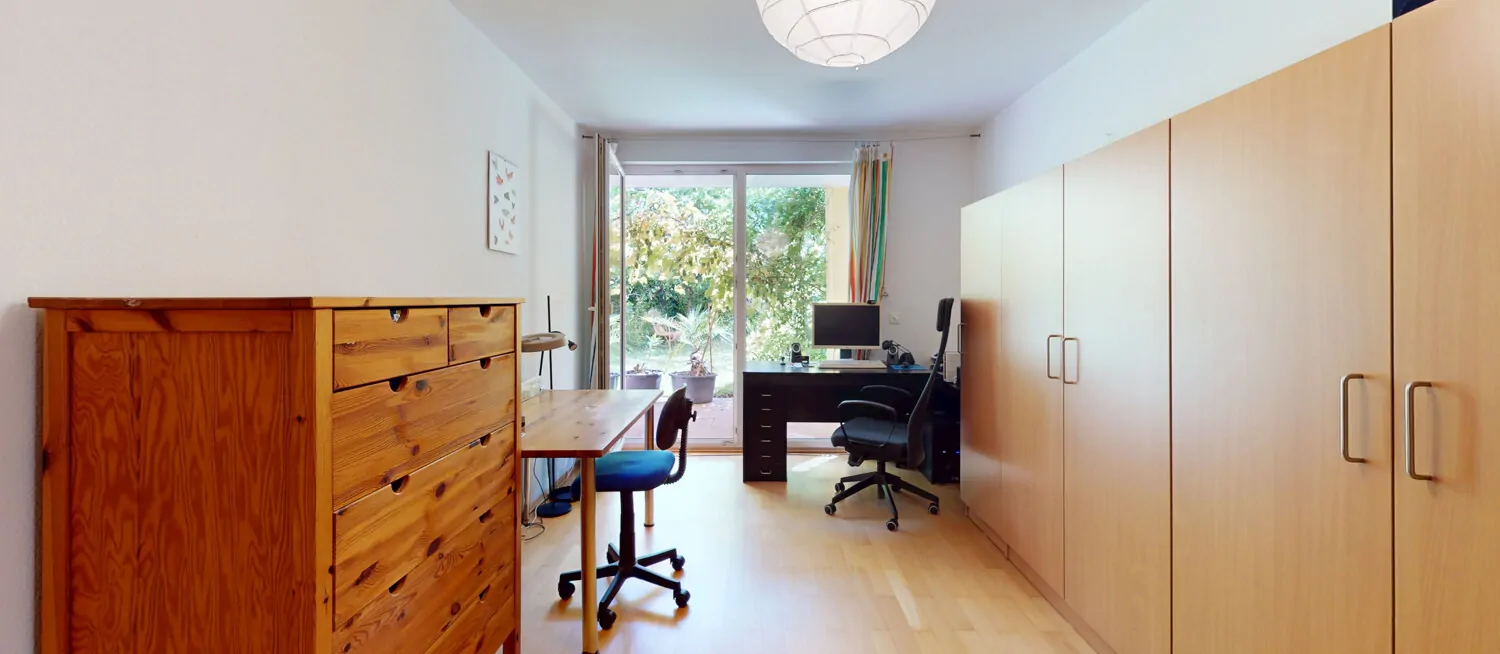 Zimmer III Ansicht I