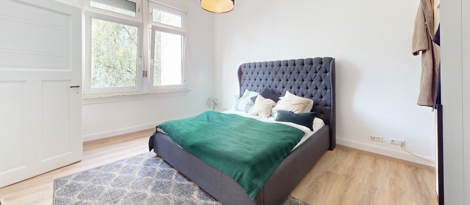 Schlafzimmer - DG