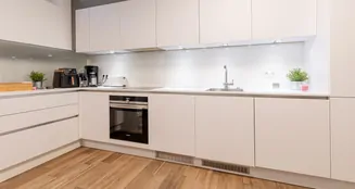 von_poll_real_estate_property_25001269_image_2