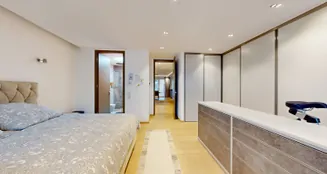 von_poll_real_estate_property_26001006_image_9