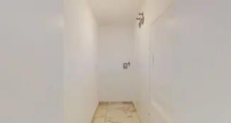 von_poll_real_estate_property_25001312_image_17