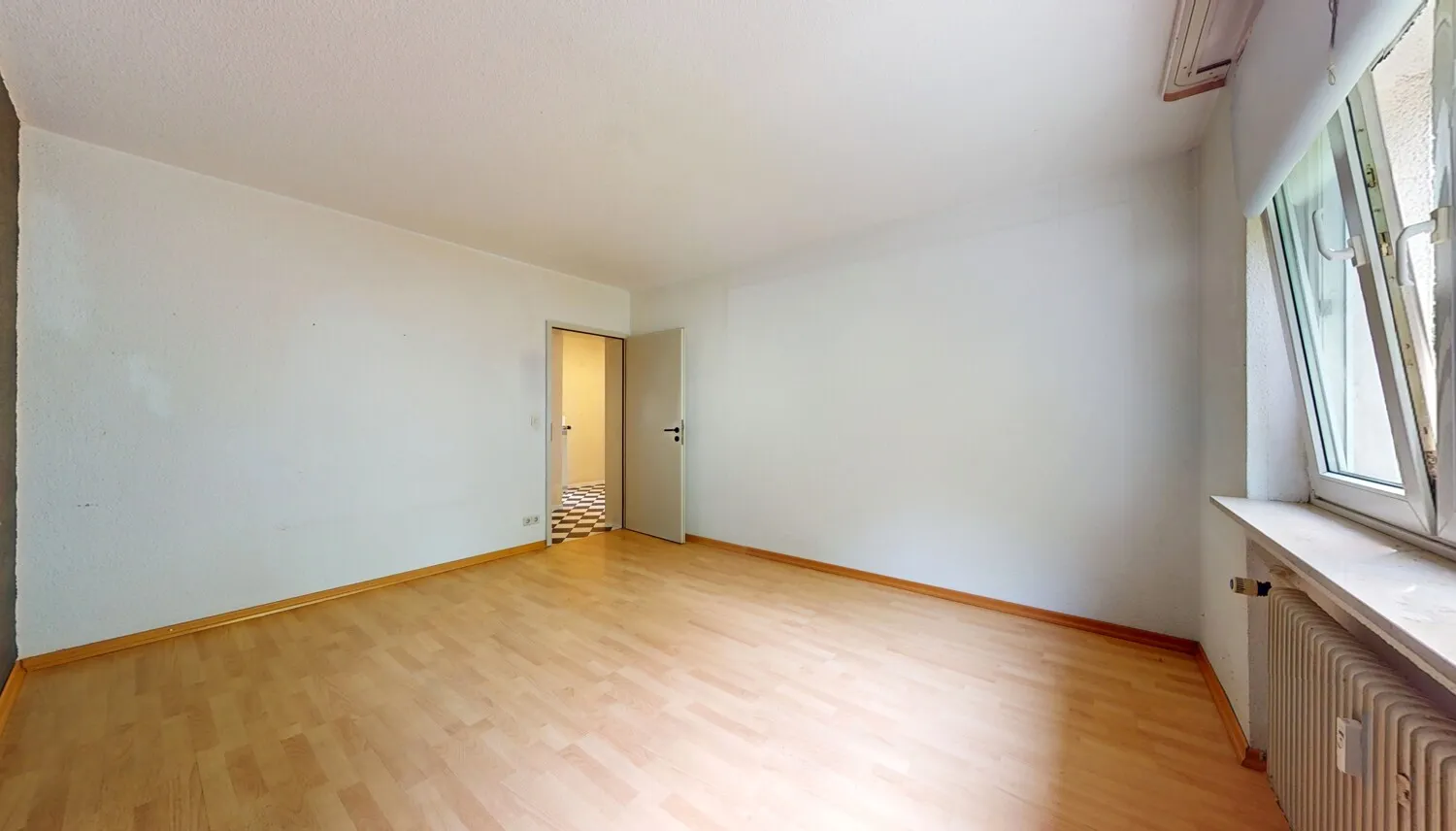 Zimmer III Ansicht II