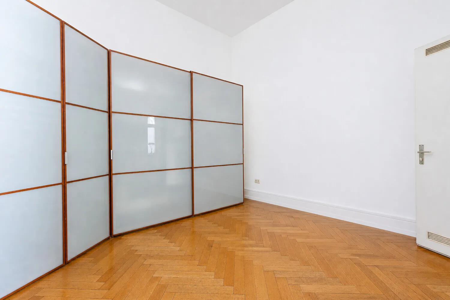 Zimmer I