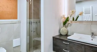 von_poll_real_estate_property_25001177_image_4