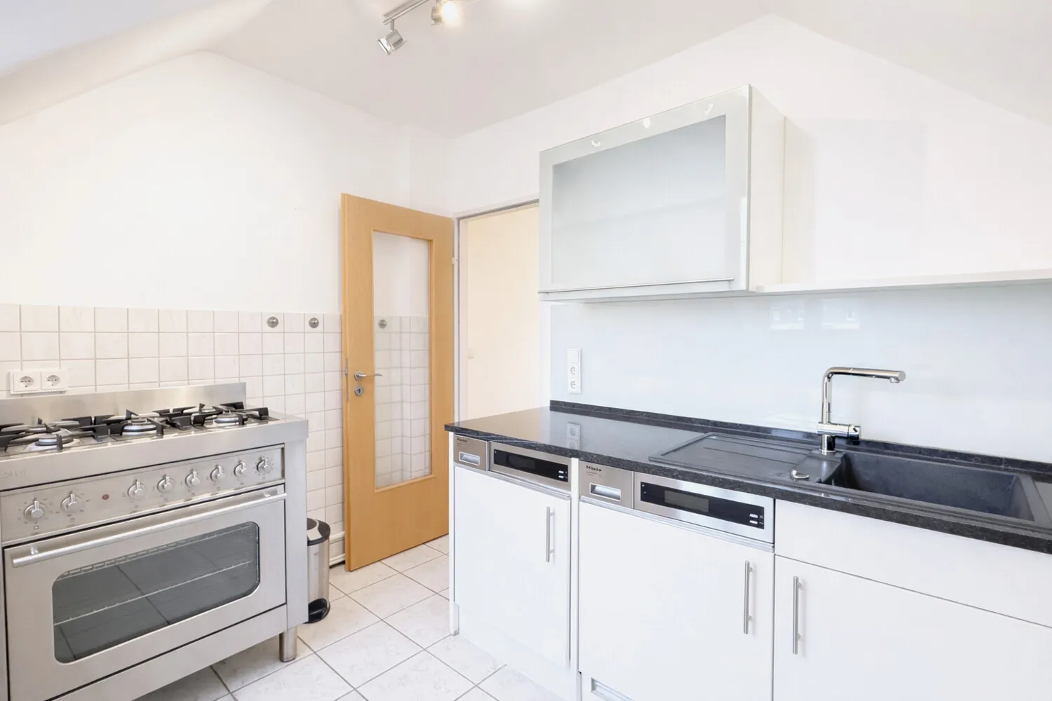 Küche Ansicht II - 4. OG