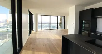 von_poll_real_estate_property_24001043_image_8