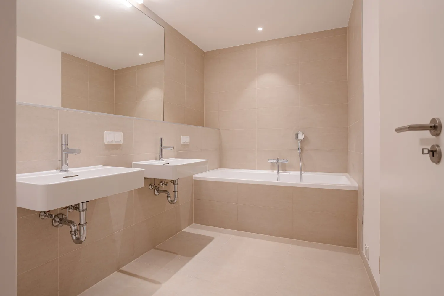 Badezimmer I Ansicht II
