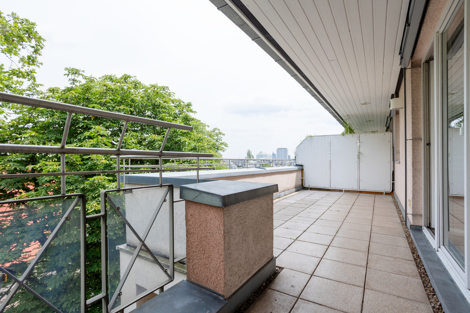 Terrasse Ansicht II
