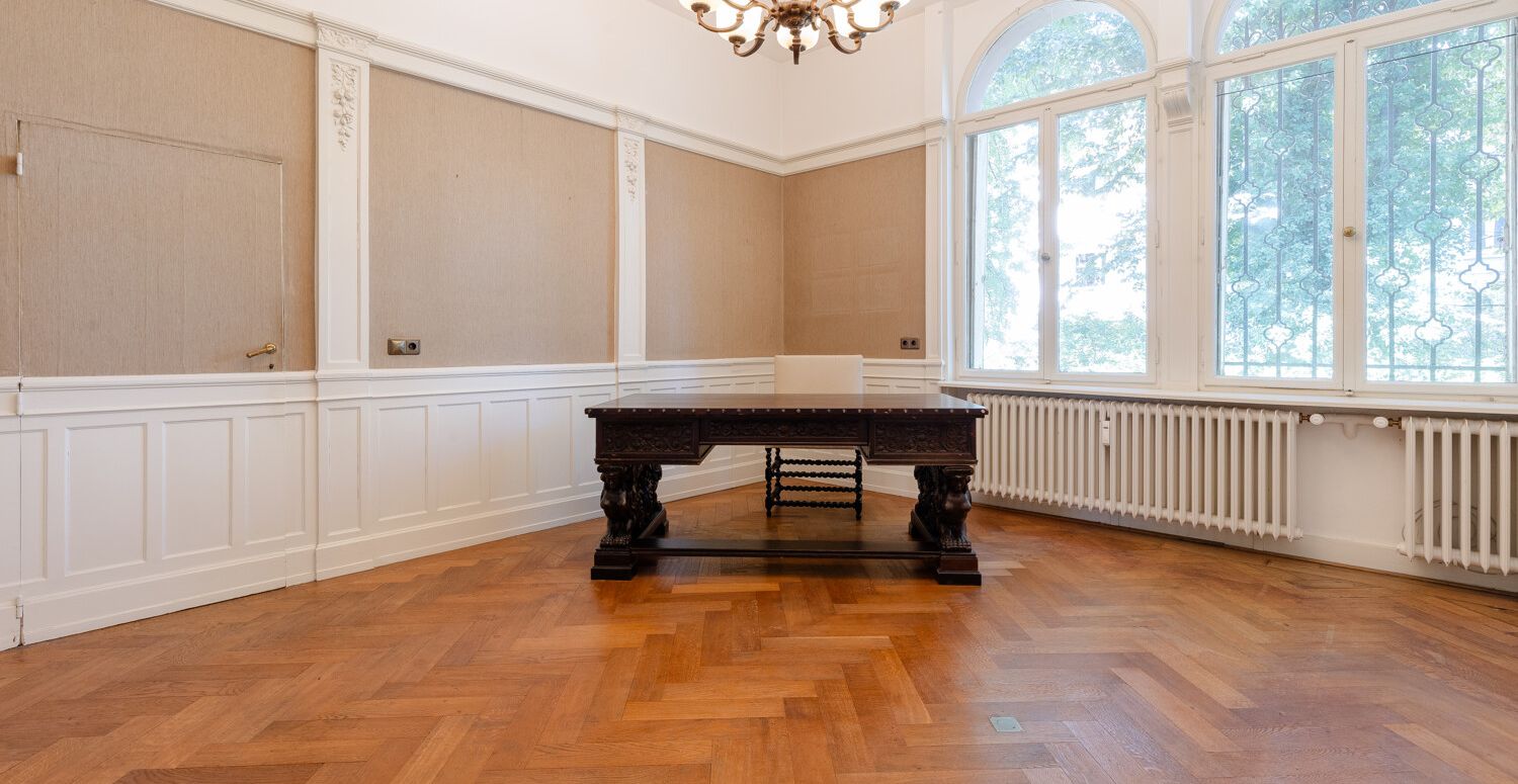 Zimmer IV