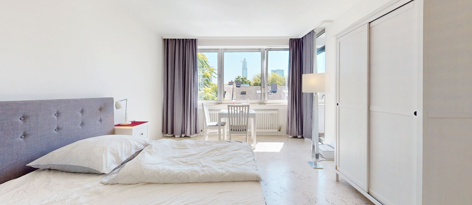 Zimmer II Ansicht V