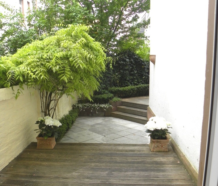 Terrasse Ansicht III