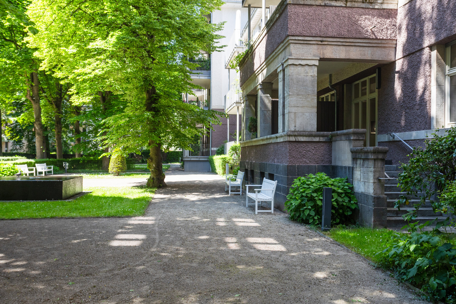 Loggia mit eigenem Parkzugang