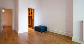 von_poll_real_estate_property_25001119_image_7