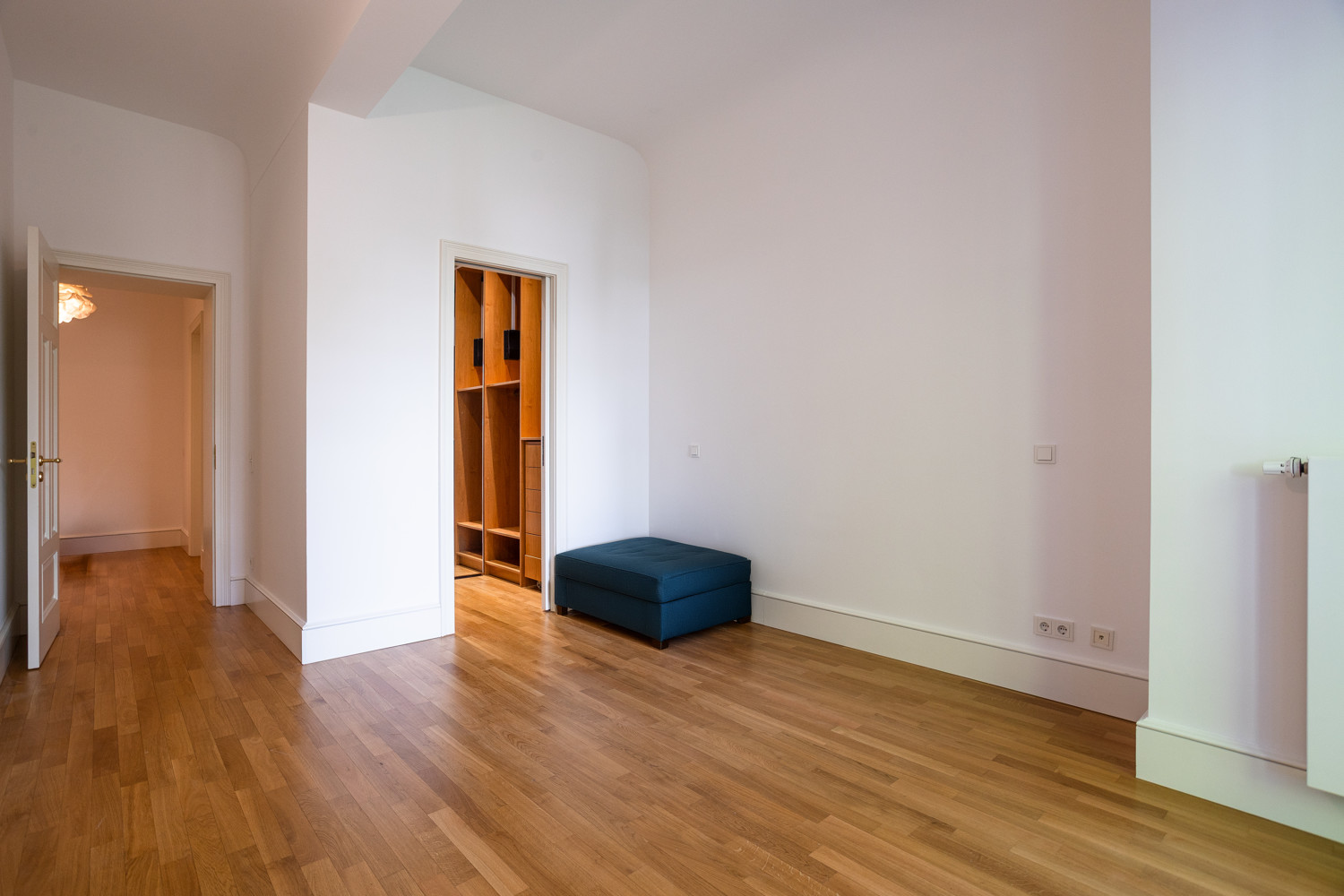 Schlafzimmer mit Ankleide