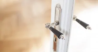 von_poll_real_estate_property_25001235_image_4