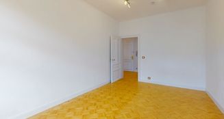 von_poll_real_estate_property_25001130_image_4