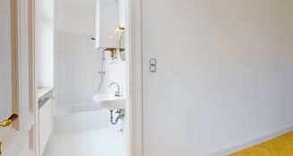 von_poll_real_estate_property_25001130_image_18