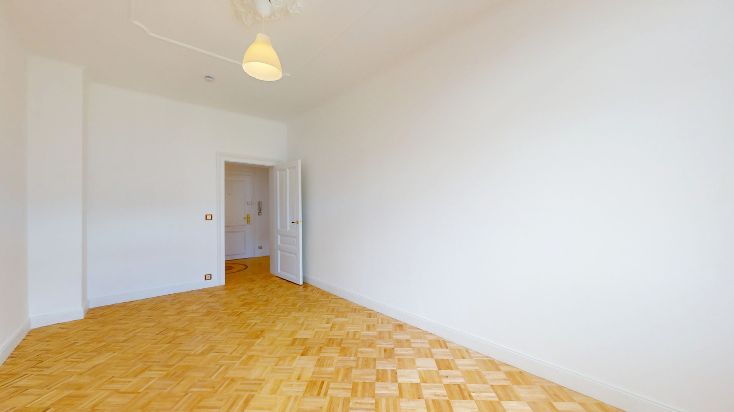 Zimmer II Ansicht II