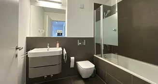 von_poll_real_estate_property_25001125_image_8