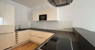 von_poll_real_estate_property_25001125_image_4