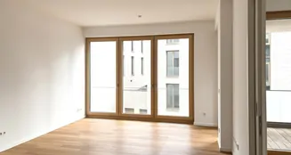 von_poll_real_estate_property_25001125_image_2