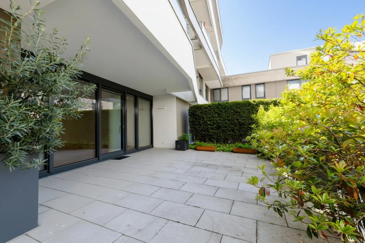Terrasse Ansicht I