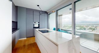 von_poll_real_estate_property_24001018_image_0