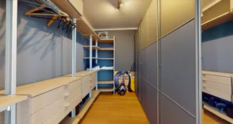 von_poll_real_estate_property_24001018_image_8