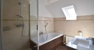 von_poll_real_estate_property_24333029_image_12