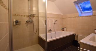von_poll_real_estate_property_24333029_image_11