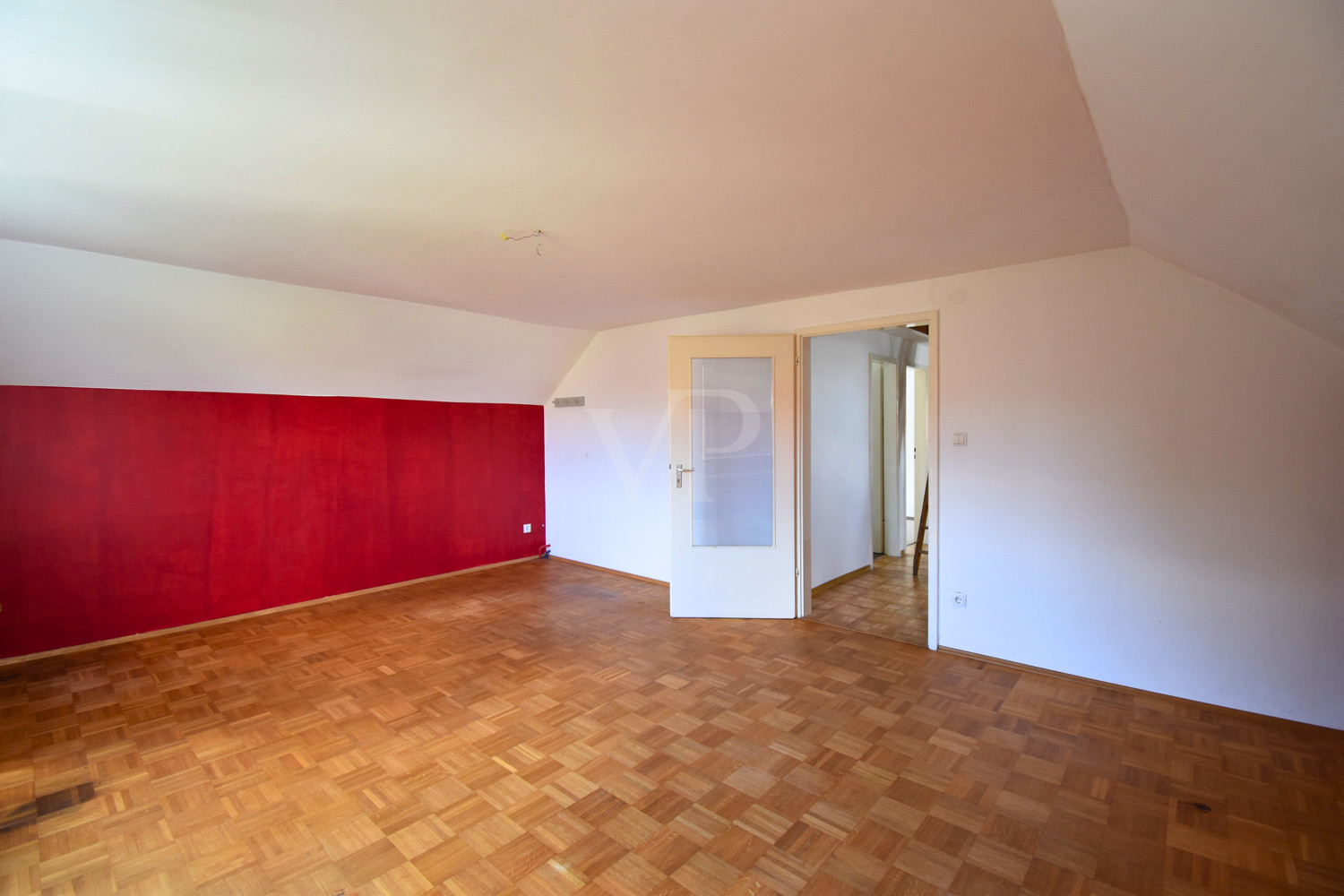 Schlafzimmer DG