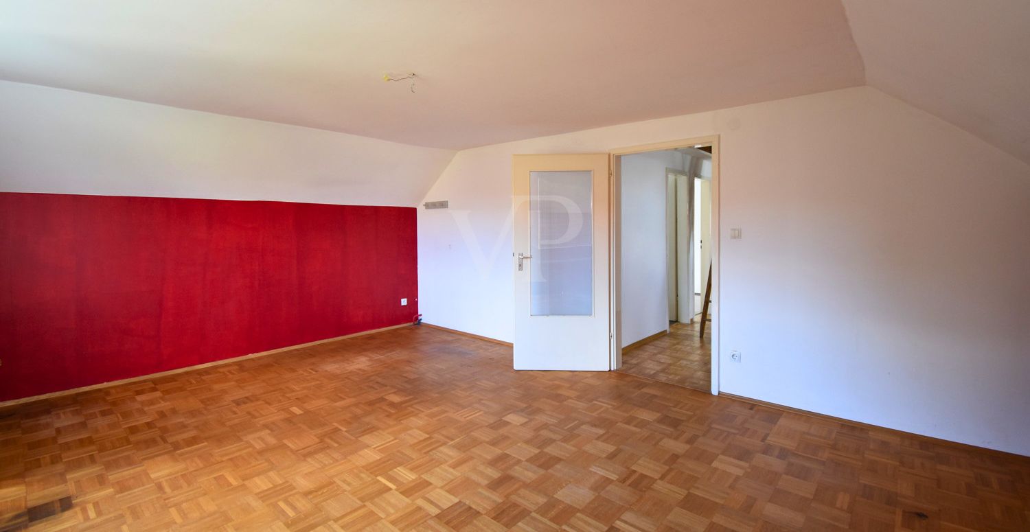 Schlafzimmer DG