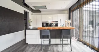 von_poll_real_estate_property_25432006_image_2