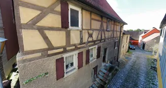 von_poll_real_estate_property_24432016_image_2