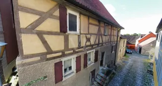 von_poll_real_estate_property_24432016_image_2