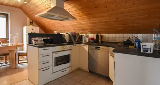 von_poll_real_estate_property_23432040_image_2