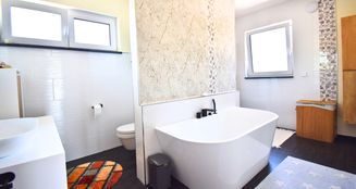 von_poll_real_estate_property_25333023_image_20