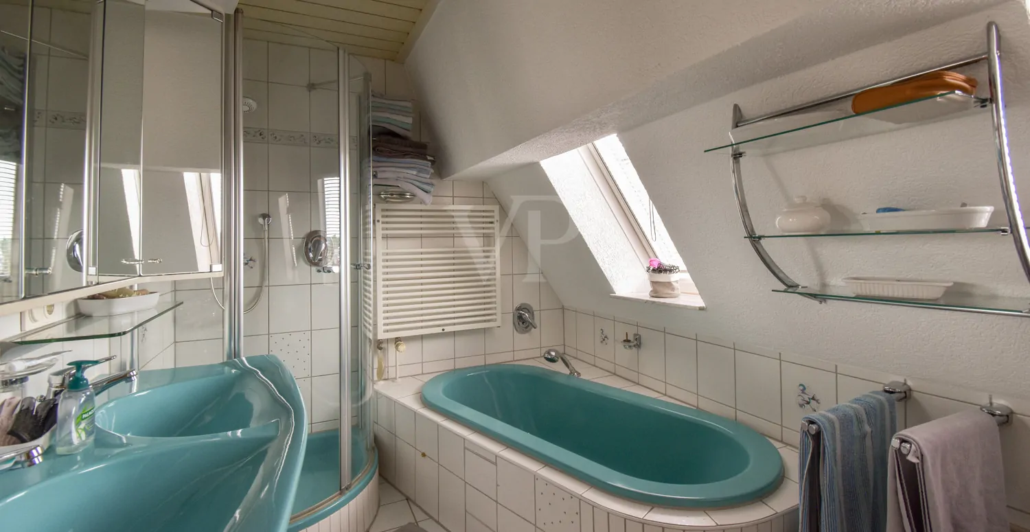 Badezimmer H1 DG