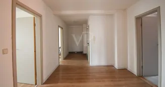 von_poll_real_estate_property_23333004_image_2