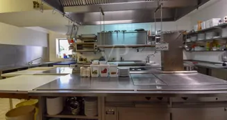 von_poll_real_estate_property_24432015_image_23